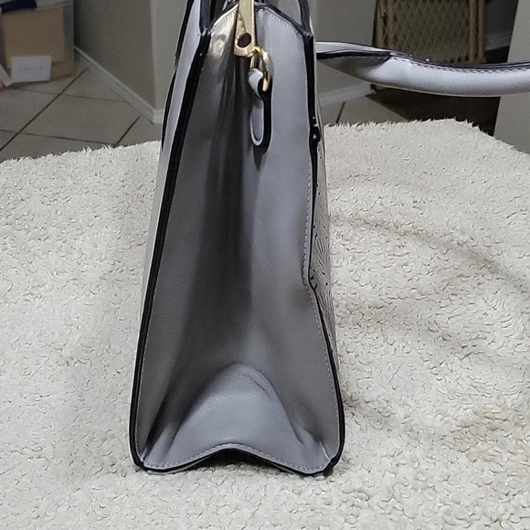 New Without Tag Gray fashion handbag - Picture 4 of 7